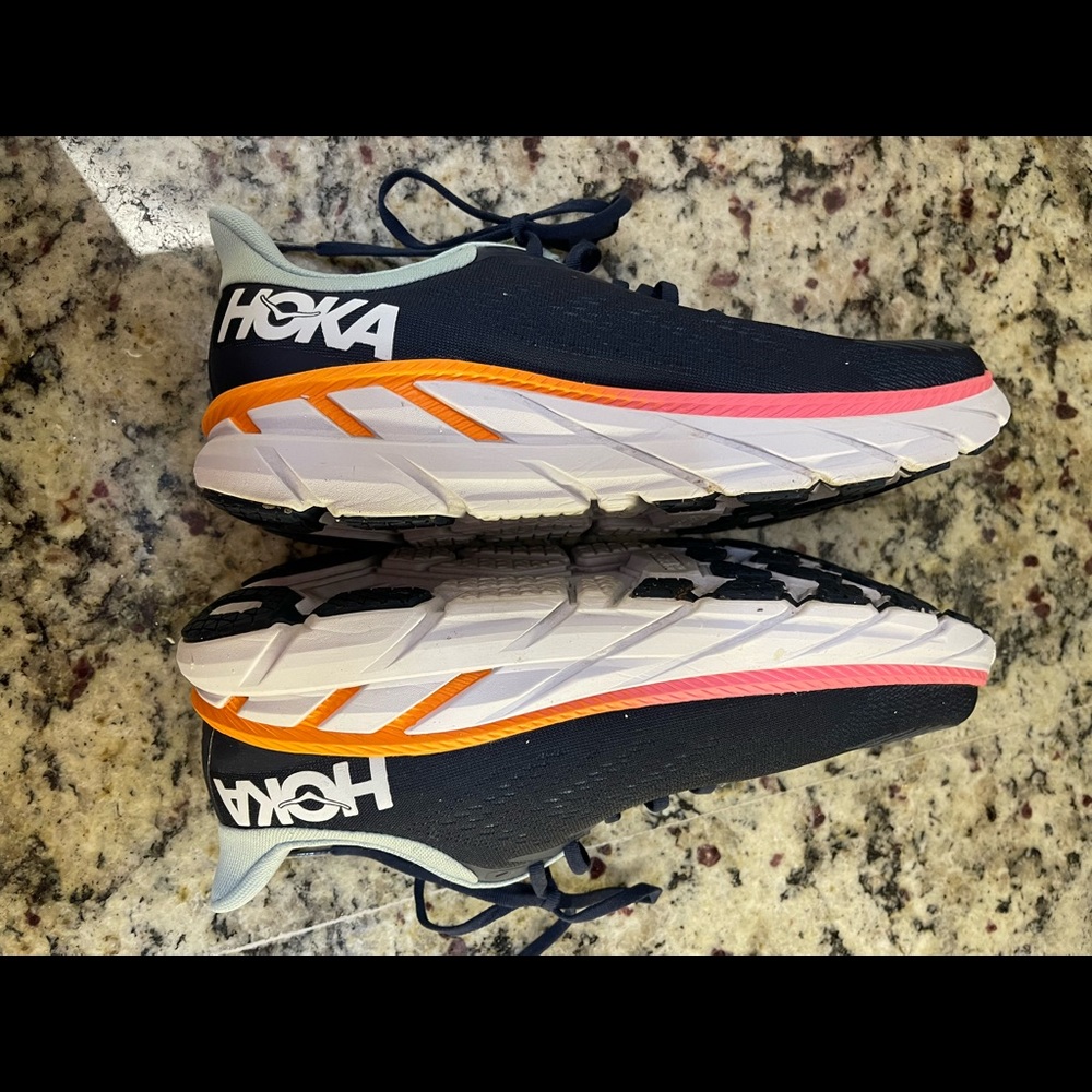 Hoka Sneakers